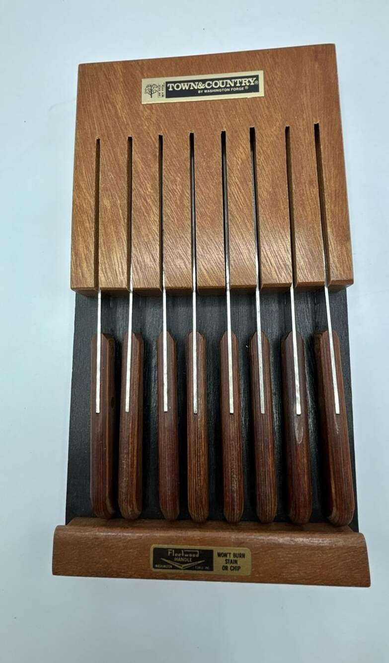 Vintage Town & Country Washington Forge Fleetwood Steak Knife Set Block
